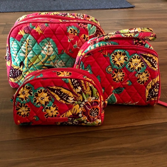 vera bradley travel cosmetic set
